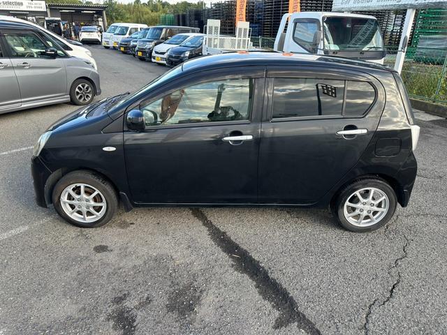 助手席側　左真横少し上からご確認ください☆フェンダー、フロントドア、リアドア、クォーターパネルもご確認下さい☆