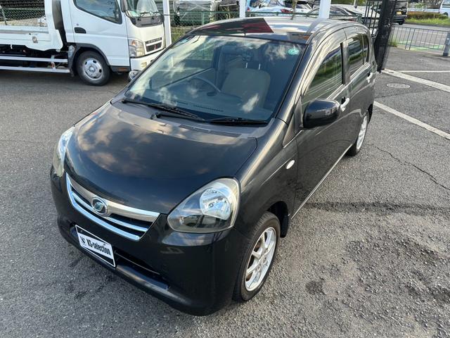 助手席側　左斜め前少し上よりご確認ください♪フロントグリルや天井もご確認下さい☆