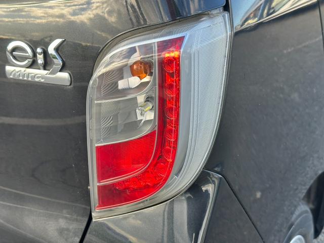 テールランプも磨けば輝きを取り戻す☆よくご覧ください！社外テールに変更などもご希望がございましたらご相談下さい