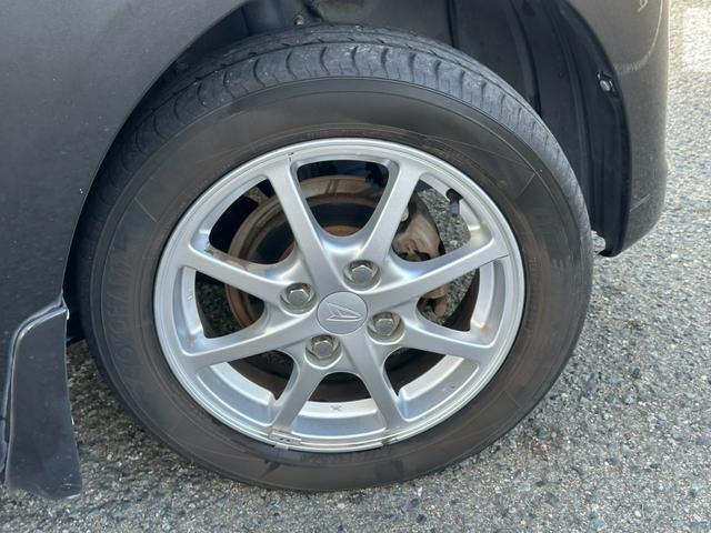 純正アルミホイール　純正アルミは精度が高く、走行安定性・デザイン性ともに優れています！！