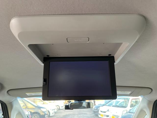 セレナ 　パワースライドドア　バックカメラ　フリップダウンモニター　ＥＴＣ　レーンキープアシスト　スマートキー　プッシュスタート　オートライト　Ｗエアコン　クルーズコントロール　パワーウィンドウ　電動格納ミラー（22枚目）