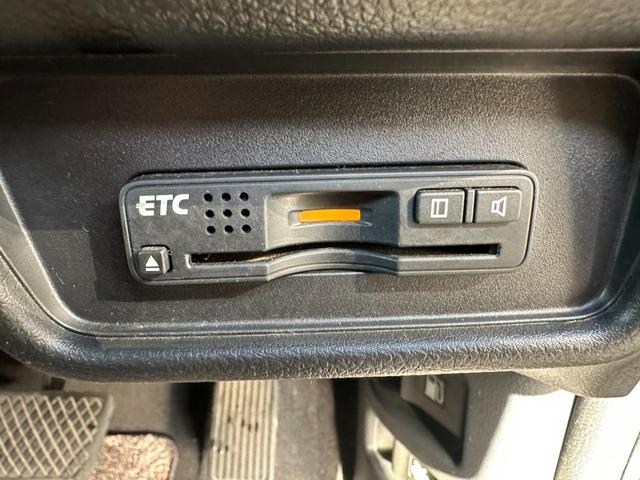 オデッセイ アブソルート・EX ワンオーナー ブラインドスポットモニター あんしんパッケージ フリップダウンモニター LEDヘッドライト 両側電動スライドドア 社外18インチAW ハーフレザーシート オートライト MTモード(42枚目)