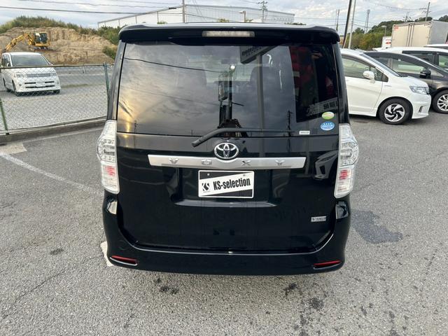 ヴォクシー ZS 煌 両側電動スライドドア フリップダウンモニター ETC オートライト スマートキー パドルシフト バックカメラ Bluetooth プッシュスタート フロントフォグランプ 純正アルミホール(54枚目)