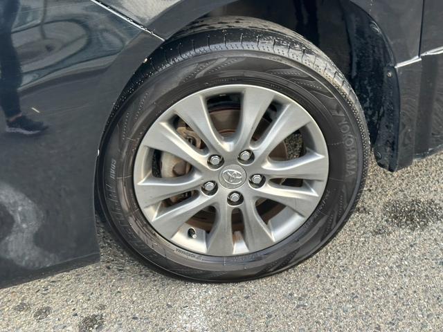 ヴォクシー ZS 煌 両側電動スライドドア フリップダウンモニター ETC オートライト スマートキー パドルシフト バックカメラ Bluetooth プッシュスタート フロントフォグランプ 純正アルミホール(68枚目)