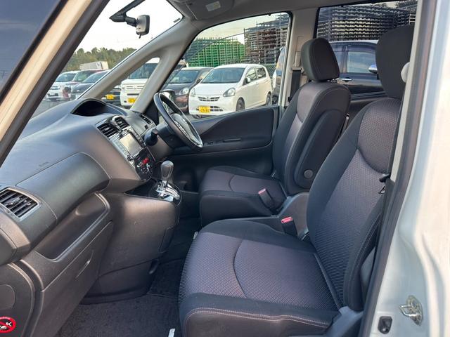 セレナ ハイウェイスターG S-ハイブリッド 純正ETC 純正HDDナビ 地デジTV バックカメラ オートエアコン アルパインフリップダウンモニター 両側電動スライドドア クルーズコントロール オートライト プッシュスタート スマートキー(19枚目)