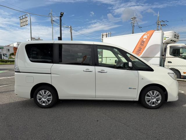 セレナ 20X S-ハイブリッド 両側電動スライドドア バックカメラ ETC オートライト クルーズコントロール オートライト スマートキー フォグランプ プッシュスタート Wエアコン(8枚目)