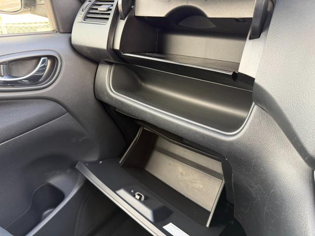 セレナ 20X S-ハイブリッド 両側電動スライドドア バックカメラ ETC オートライト クルーズコントロール オートライト スマートキー フォグランプ プッシュスタート Wエアコン(33枚目)