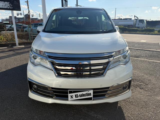 セレナ ライダー　ブラックライン　Ｓ－ハイブリッド　両側電動スライドドア　フリップダウンモニター　アラウンドビューモニター　ＥＴＣ　Ｂｌｕｅｔｏｏｔｈオーディオ　クルーズコントロール　オートライト　オーテックアルミホイール　フロントフォグランプ（46枚目）