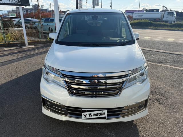 セレナ ライダー　ブラックライン　Ｓ－ハイブリッド　両側電動スライドドア　フリップダウンモニター　アラウンドビューモニター　ＥＴＣ　Ｂｌｕｅｔｏｏｔｈオーディオ　クルーズコントロール　オートライト　オーテックアルミホイール　フロントフォグランプ（47枚目）