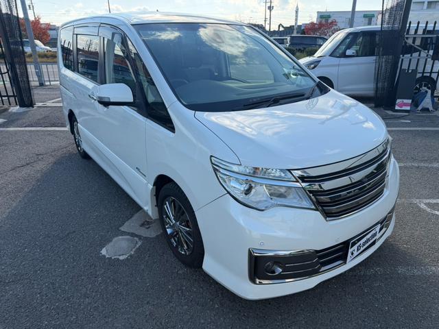 セレナ ライダー　ブラックライン　Ｓ－ハイブリッド　両側電動スライドドア　フリップダウンモニター　アラウンドビューモニター　ＥＴＣ　Ｂｌｕｅｔｏｏｔｈオーディオ　クルーズコントロール　オートライト　オーテックアルミホイール　フロントフォグランプ（49枚目）