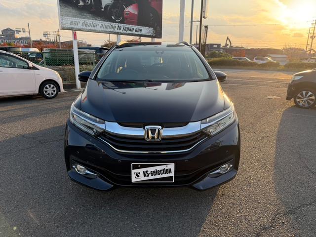 シャトル ハイブリッドＺ　バックカメラ　シートヒーター　クルーズコントロール　パドルシフト　オートライト　ＥＴＣ　純正アルミホイール　フロントフォグランプ　ステアリングスイッチ　パワーウィンドウ　プッシュスタート　スマートキー（47枚目）