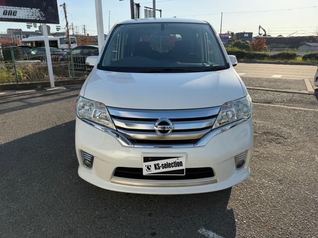 セレナ ハイウェイスター　Ｓ－ハイブリッド　Ｖセレクション　両側電動スライドドア　バックカメラ　ＥＴＣ　フリップダウンモニター　Ｂｌｕｅｔｏｏｔｈオーディオ　オートライト　クルーズコントロール　プッシュスタート　スマートキー　純正アルミホイール　電動格納ミラー（6枚目）