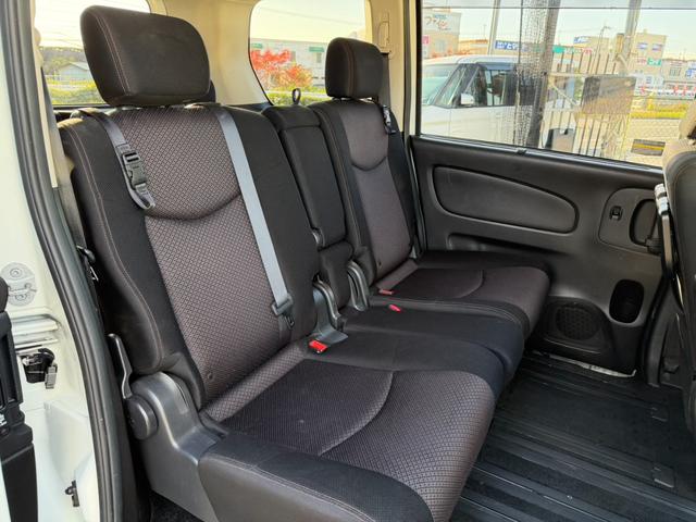 セレナ ハイウェイスター　Ｓ－ハイブリッド　Ｖセレクション　両側電動スライドドア　バックカメラ　ＥＴＣ　フリップダウンモニター　Ｂｌｕｅｔｏｏｔｈオーディオ　オートライト　クルーズコントロール　プッシュスタート　スマートキー　純正アルミホイール　電動格納ミラー（13枚目）