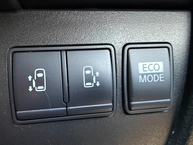 セレナ ハイウェイスター　Ｓ－ハイブリッド　Ｖセレクション　両側電動スライドドア　バックカメラ　ＥＴＣ　フリップダウンモニター　Ｂｌｕｅｔｏｏｔｈオーディオ　オートライト　クルーズコントロール　プッシュスタート　スマートキー　純正アルミホイール　電動格納ミラー（37枚目）