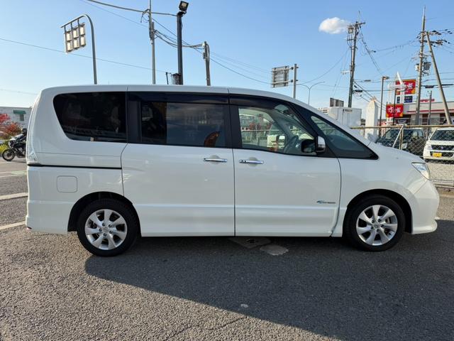 セレナ ハイウェイスター　Ｓ－ハイブリッド　Ｖセレクション　両側電動スライドドア　バックカメラ　ＥＴＣ　フリップダウンモニター　Ｂｌｕｅｔｏｏｔｈオーディオ　オートライト　クルーズコントロール　プッシュスタート　スマートキー　純正アルミホイール　電動格納ミラー（48枚目）