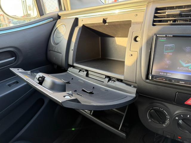 セルボ Ｇリミテッド　Ｂｌｕｅｔｏｏｔｈオーディオ　地デジＴＶ　ＥＴＣ　スマートキー　パワーウィンドウ　電動格納ミラー　フロントフォグランプ　レベライザー（26枚目）