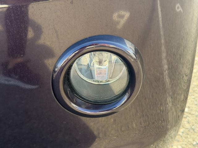 モコ ドルチェＸ　Ｂｌｕｅｔｏｏｔｈオーディオ　オートライト　ＥＴＣ　ステアリングスイッチ　プッシュスタート　スマートキー　オートエアコン　フロントフォグランプ　純正アルミホイール　　パワーウィンドウ　電動格納ミラー（56枚目）