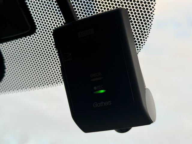 フリードハイブリッド ハイブリッド・ＥＸ　両側電動スライドドア　レーンキープアシスト　衝突軽減ブレーキ　アダプティブクルーズコントロール　フルセグＴＶ　Ｂｌｕｅｔｏｏｔｈ　バックカメラ　ドラレコ　ヒートシート　オートライト　プッシュ　ＥＴＣ（42枚目）