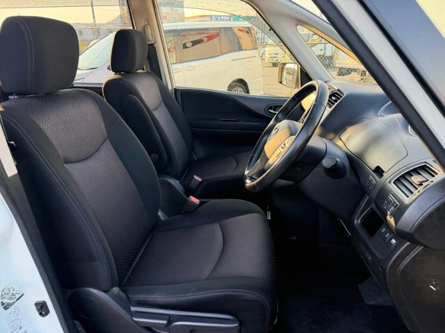 セレナ ハイウェイスター S-ハイブリッド 両側電動スライドドア デカナビ Bluetooth 後席エアコン バックカメラ ETC クルーズコントロール プッシュスタート アイドリングストップ 横滑り防止装置 スマートキー オートエアコン(12枚目)