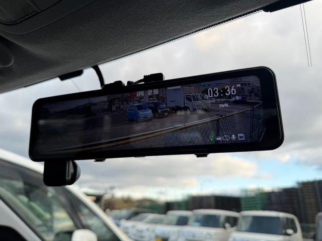 �f�W�^���C���^�[�~���[�^�h���C�u���R�[�_�[