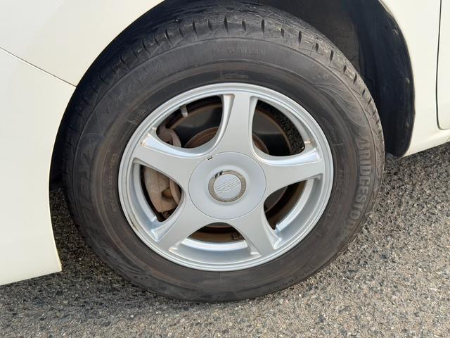 セレナ ２０Ｇ　Ｓ－ハイブリッド　両側電動スライドドア　純正ナビ　フルセグＴＶ　バックカメラ　ＥＴＣ　Ｂｌｕｅｔｏｏｔｈオーディオ　社外アルミホイール　オートライト　Ｗエアコン　　プッシュスタート　スマートキー　ロールサンシェード（69枚目）