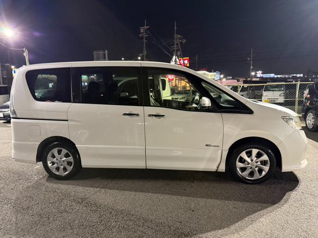 セレナ ハイウェイスター　Ｓ－ハイブリッド　両側電動スライドドア　プッシュスタート　スマートキー　ＥＴＣ　横滑り防止装置　バックカメラ　オートライト　アルミホイール（48枚目）