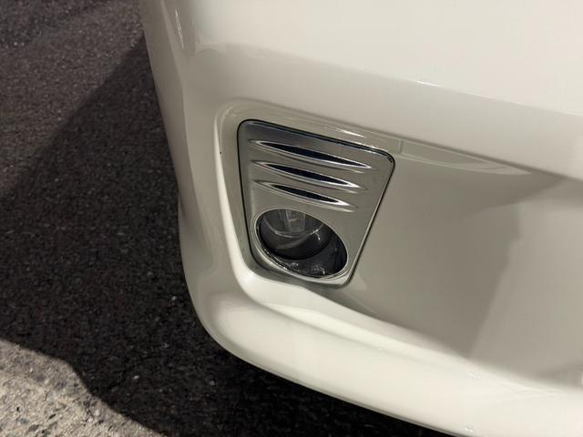 セレナ ハイウェイスター　Ｓ－ハイブリッド　両側電動スライドドア　プッシュスタート　スマートキー　ＥＴＣ　横滑り防止装置　バックカメラ　オートライト　アルミホイール（62枚目）