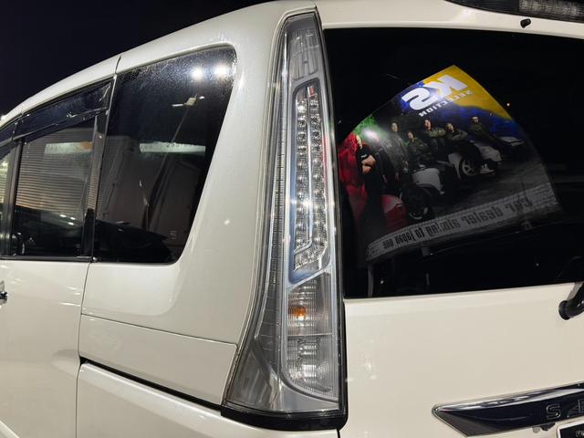 セレナ ハイウェイスター　Ｓ－ハイブリッド　両側電動スライドドア　プッシュスタート　スマートキー　ＥＴＣ　横滑り防止装置　バックカメラ　オートライト　アルミホイール（68枚目）