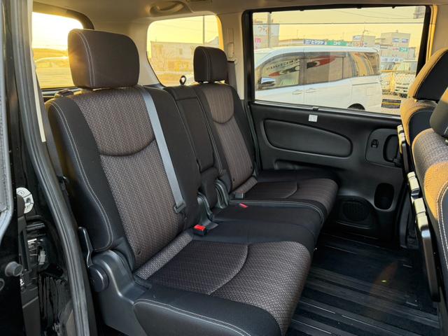 セレナ ハイウェイスター　Ｖセレクション＋セーフティ　ＳＨＶ　アドバンスセーフティパック　アラウンドビューモニター　両側電動スライドドア　後席モニター　Ｂｌｕｅｔｏｏｔｈオーディオ　ＥＴＣ　プッシュスタート　純正アルミホイール（13枚目）