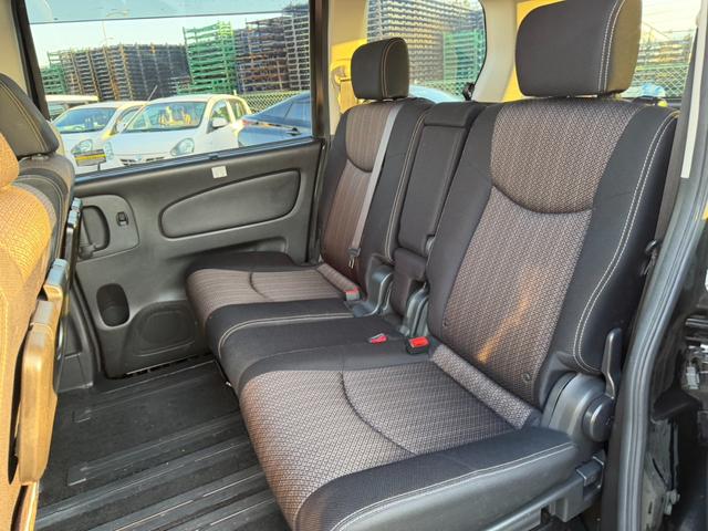 セレナ ハイウェイスター　Ｖセレクション＋セーフティ　ＳＨＶ　アドバンスセーフティパック　アラウンドビューモニター　両側電動スライドドア　後席モニター　Ｂｌｕｅｔｏｏｔｈオーディオ　ＥＴＣ　プッシュスタート　純正アルミホイール（18枚目）