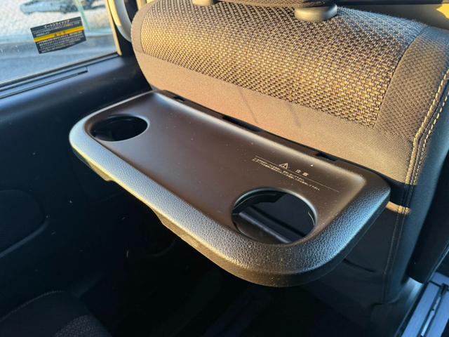 セレナ ハイウェイスター　Ｖセレクション＋セーフティ　ＳＨＶ　アドバンスセーフティパック　アラウンドビューモニター　両側電動スライドドア　後席モニター　Ｂｌｕｅｔｏｏｔｈオーディオ　ＥＴＣ　プッシュスタート　純正アルミホイール（24枚目）