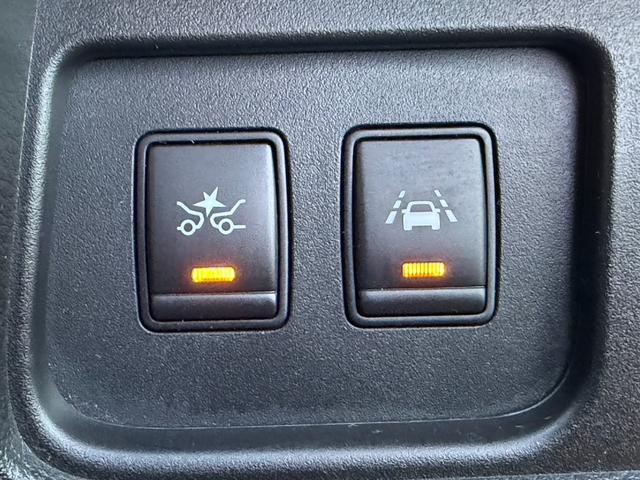 セレナ ハイウェイスター　Ｖセレクション＋セーフティ　ＳＨＶ　アドバンスセーフティパック　アラウンドビューモニター　両側電動スライドドア　後席モニター　Ｂｌｕｅｔｏｏｔｈオーディオ　ＥＴＣ　プッシュスタート　純正アルミホイール（41枚目）