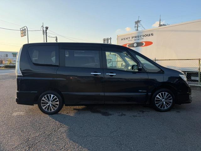 セレナ ハイウェイスター　Ｖセレクション＋セーフティ　ＳＨＶ　アドバンスセーフティパック　アラウンドビューモニター　両側電動スライドドア　後席モニター　Ｂｌｕｅｔｏｏｔｈオーディオ　ＥＴＣ　プッシュスタート　純正アルミホイール（51枚目）