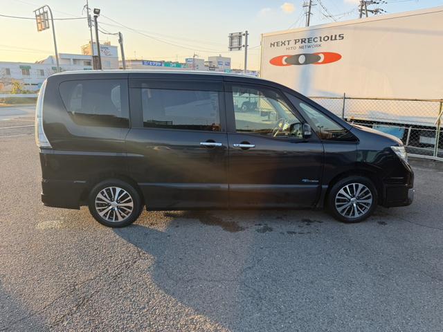 セレナ ハイウェイスター　Ｖセレクション＋セーフティ　ＳＨＶ　アドバンスセーフティパック　アラウンドビューモニター　両側電動スライドドア　後席モニター　Ｂｌｕｅｔｏｏｔｈオーディオ　ＥＴＣ　プッシュスタート　純正アルミホイール（53枚目）