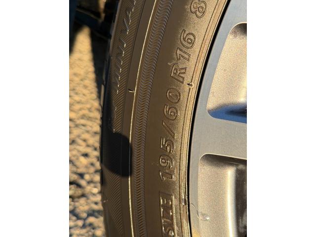 セレナ ハイウェイスター　Ｖセレクション＋セーフティ　ＳＨＶ　アドバンスセーフティパック　アラウンドビューモニター　両側電動スライドドア　後席モニター　Ｂｌｕｅｔｏｏｔｈオーディオ　ＥＴＣ　プッシュスタート　純正アルミホイール（79枚目）