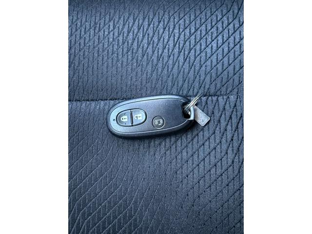 �L�[���|�P�b�g��o�b�N�ɓ��ꂽ�܂܎Ԃ̃h�A�̉����E�{���A�G���W���̂n�m�^�n�e�e���s����X�}�[�g�L�[�I