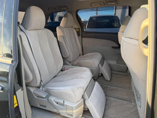 �L�X�Ƃ����Q��ڃV�[�g�͋��Z���������A���񂵂�ȏ��S�n�I�F�B��Ƒ��Ƃ̂��o�����ɂ҂�����ł��B�x�r�[�V�[�g��`���C���h�V�[�g�g�p�������K�ɂ��߂�������������\���ȋ�Ԃ��m�ۂ��Ă���܂��I