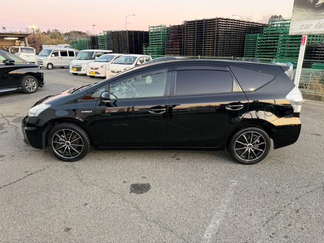 プリウスアルファ Ｓ　Ｌセレクション　純正ナビ　フルセグＴＶ　バックカメラ　ステアリングスイッチ　ＥＴＣ　社外１７インチナビ（51枚目）