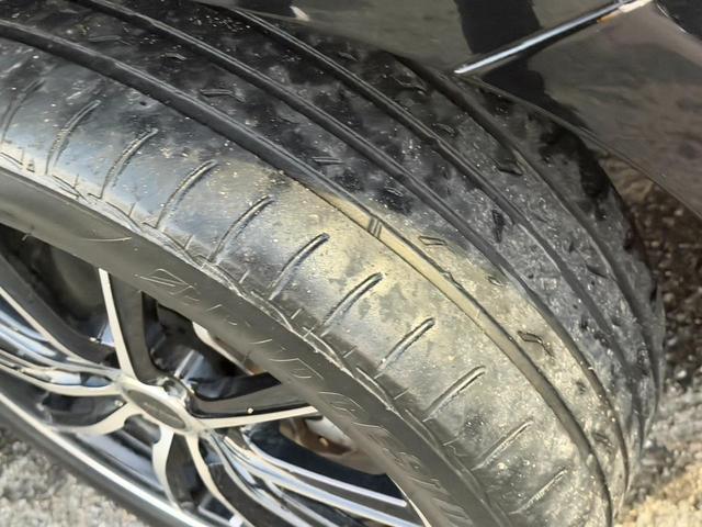 プリウスアルファ Ｓ　Ｌセレクション　純正ナビ　フルセグＴＶ　バックカメラ　ステアリングスイッチ　ＥＴＣ　社外１７インチナビ（62枚目）