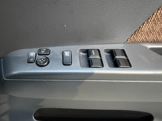 モコ Ｘ　ストラーダナビ　フルセグＴＶ　ＥＴＣ　パワーウィンドウ　ドライブレコーダ　スマートキー　プッシュスタート　レベライザー　電動格納ミラー　オートエアコン　純正ホイールキャップ（31枚目）