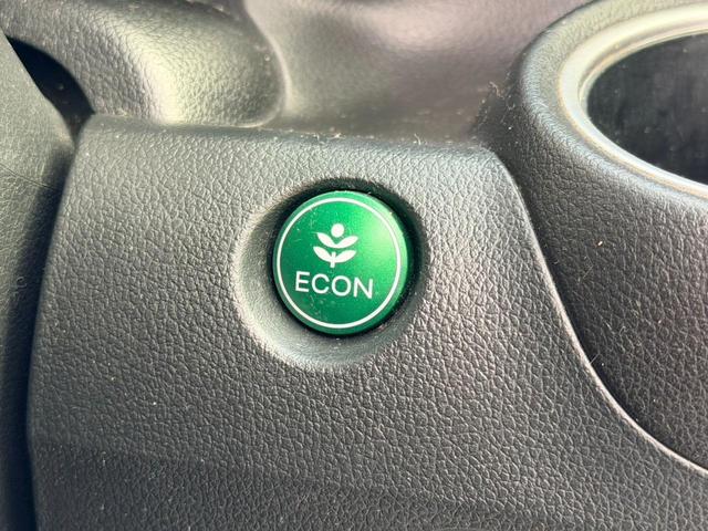 Ｎ－ＢＯＸカスタム Ｇ・ターボＬパッケージ　両側電動スライドドア　純正ナビ　バックカメラ　Ｂｌｕｅｔｏｏｔｈオーディオ　純正アルミホイール　横滑り防止装置　ハーフレザー　ＥＴＣ　クルーズコントロール（34枚目）