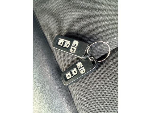 Ｎ－ＢＯＸカスタム Ｇ・ターボＬパッケージ　両側電動スライドドア　純正ナビ　バックカメラ　Ｂｌｕｅｔｏｏｔｈオーディオ　純正アルミホイール　横滑り防止装置　ハーフレザー　ＥＴＣ　クルーズコントロール（44枚目）