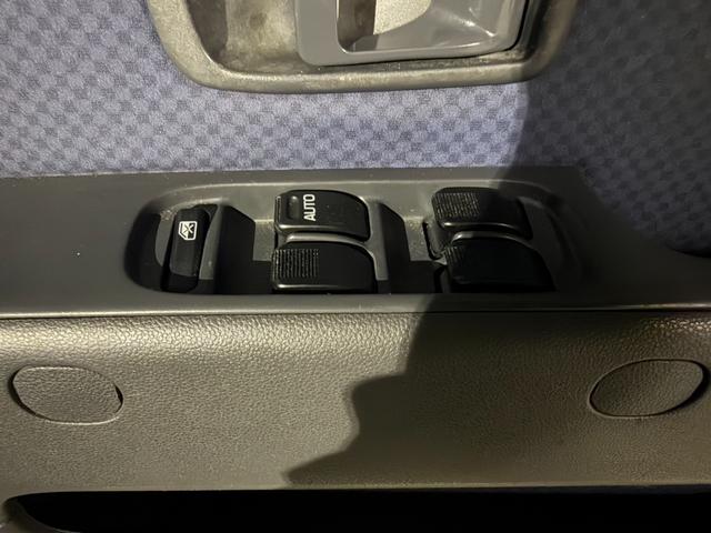 ハイゼットカーゴ クルーズ　ＭＴ　ＥＴＣ　純正カーステレオ（27枚目）