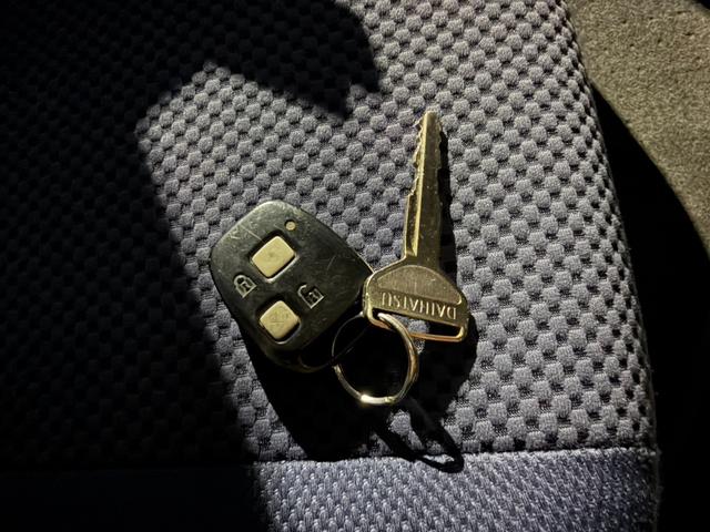 ハイゼットカーゴ クルーズ　ＭＴ　ＥＴＣ　純正カーステレオ（29枚目）