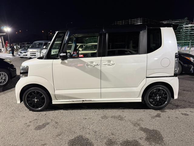 N-BOXカスタム 2トーンカラースタイル G・ターボLパッケージ ツートンカラー 両側電動スライドドア 純正15インチアルミホイール ETC 地デジTV ハーフレザー クルーズコントロール(10枚目)