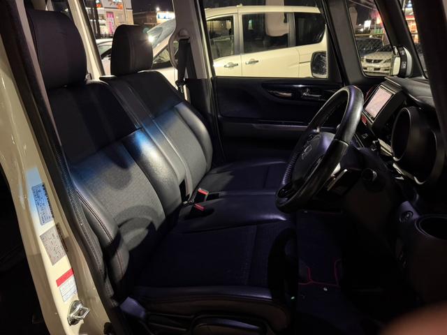 N-BOXカスタム 2トーンカラースタイル G・ターボLパッケージ ツートンカラー 両側電動スライドドア 純正15インチアルミホイール ETC 地デジTV ハーフレザー クルーズコントロール(12枚目)