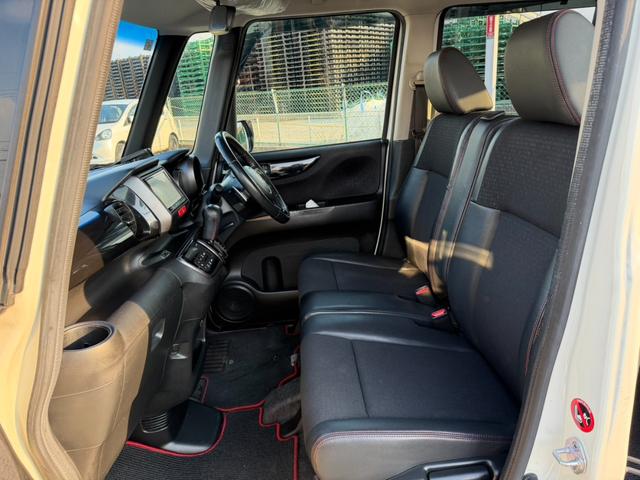 N-BOXカスタム 2トーンカラースタイル G・ターボLパッケージ ツートンカラー 両側電動スライドドア 純正15インチアルミホイール ETC 地デジTV ハーフレザー クルーズコントロール(17枚目)