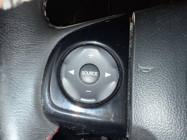 N-BOXカスタム 2トーンカラースタイル G・ターボLパッケージ ツートンカラー 両側電動スライドドア 純正15インチアルミホイール ETC 地デジTV ハーフレザー クルーズコントロール(32枚目)