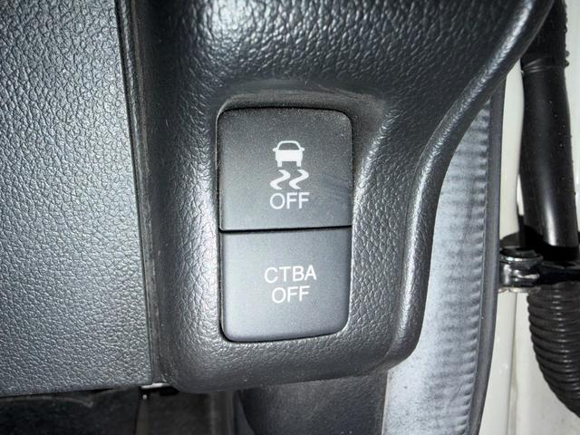 N-BOXカスタム 2トーンカラースタイル G・ターボLパッケージ ツートンカラー 両側電動スライドドア 純正15インチアルミホイール ETC 地デジTV ハーフレザー クルーズコントロール(40枚目)