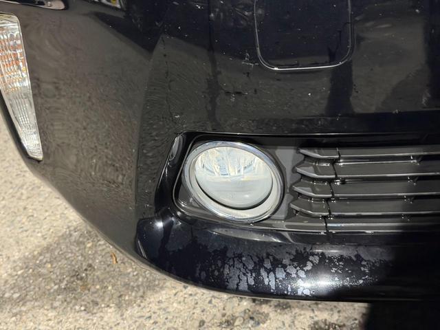 プリウスアルファ Ｓ　チューン　ブラック　純正ナビ　フルセグＴＶ　バックカメラ　ステアリングスイッチ　ＥＴＣ　社外１７インチアルミホイール（57枚目）